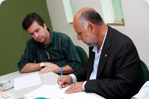 Sabino se reúne com representantes de empresas da Zona Especial de Negócios de Rio das Ostras