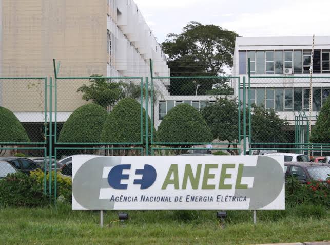 Procon de Rio das Ostras encaminha ofício para Aneel após multar fornecedora de energia elétrica