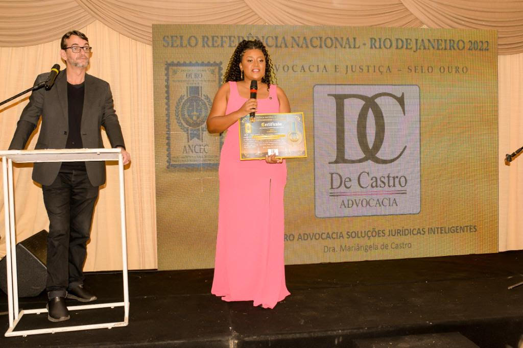 Advogada de Rio das Ostras recebe Selo Referência Nacional no Rio de Janeiro