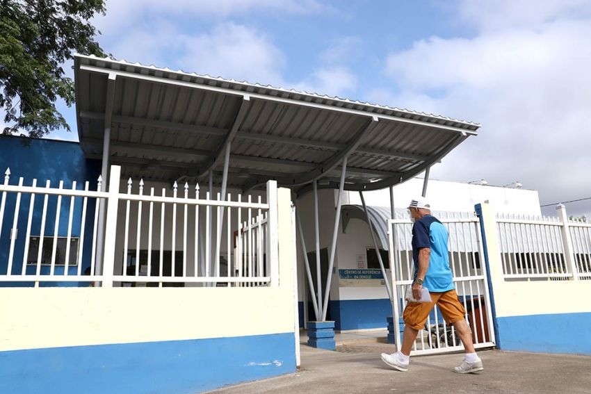 Rio das Ostras passa a vacinar contra Covid-19 nos postos de saúde