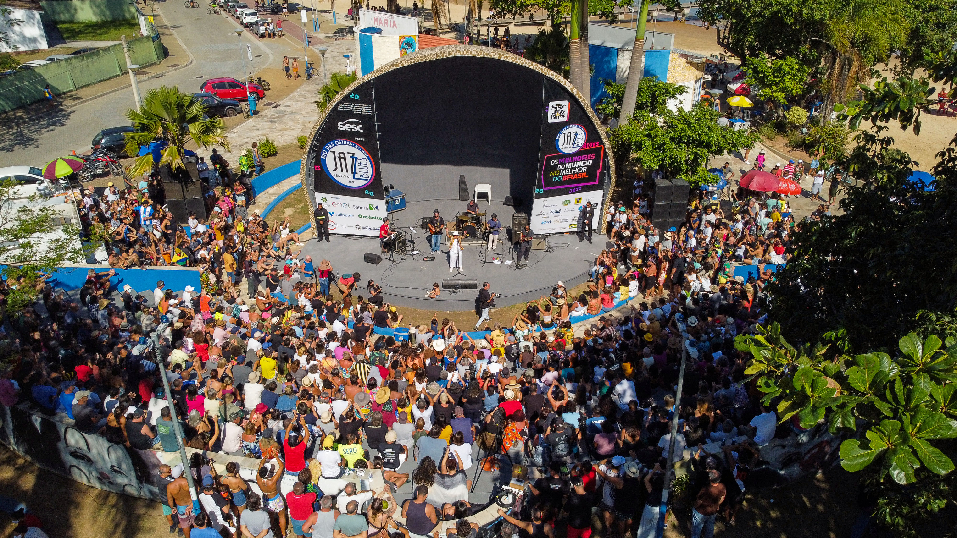 Dia Internacional do Jazz é celebrado em Rio das Ostras com shows de street band