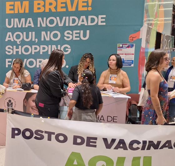Ação da Prefeitura no Shopping Plaza Rio das Ostras vacina mais de 2600 pessoas