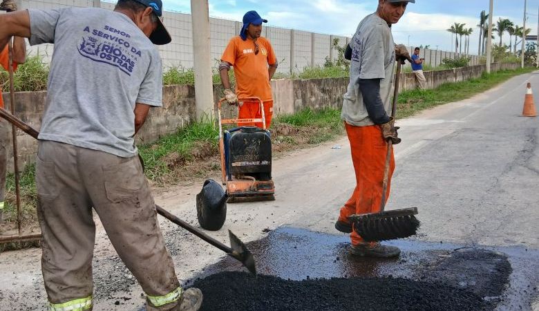 Rio das Ostras estende mutirão de recuperação do asfalto até Cantagalo