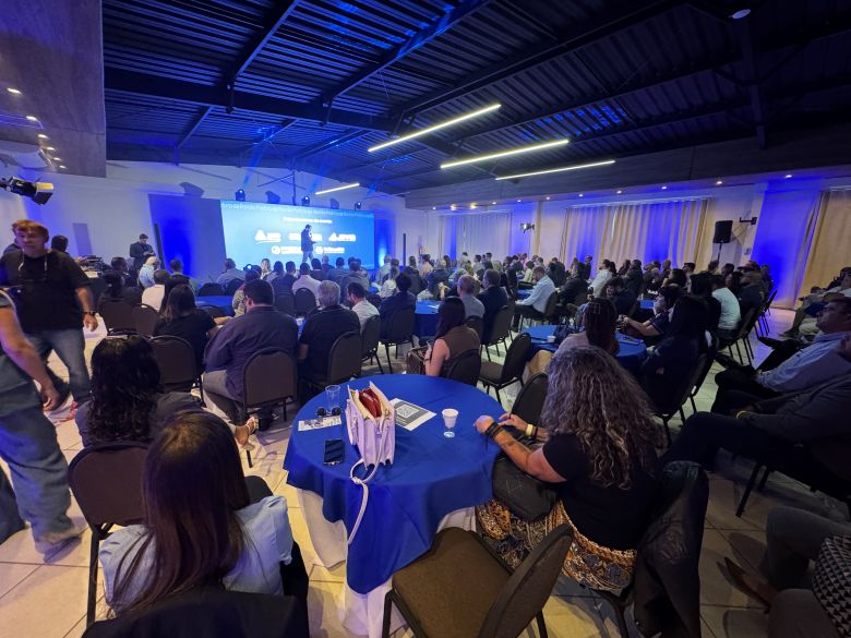 Rio das Ostras reúne fornecedores com empresas offshore