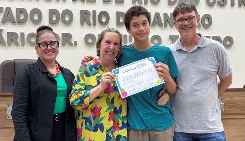Alunos premiados na Obmep são homenageados em Rio das Ostras