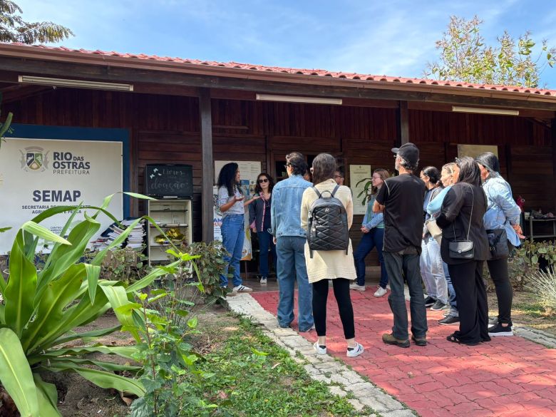 Servidores da Assistência Social participam de sensibilização socioambiental em Rio das Ostras