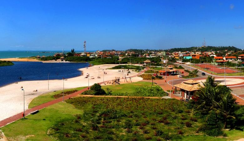 Projeto restaura ecossistemas e amplia arborização urbana em Rio das Ostras