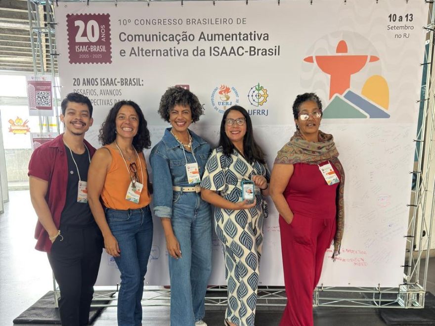 Servidores integram programação de Congresso de Comunicação Aumentativa e Alternativa
