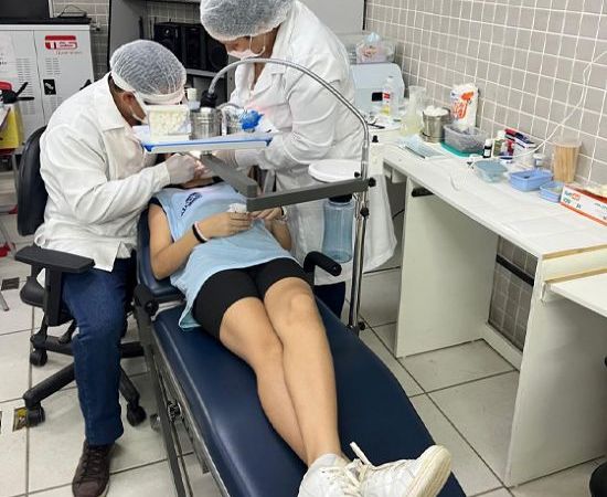 Alunos da rede municipal são atendidos pela Saúde Bucal de Rio das Ostras