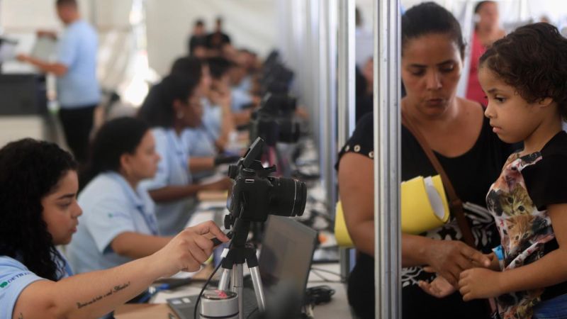 Detran Presente atende centenas de pessoas em nova edição em Rio das Ostras