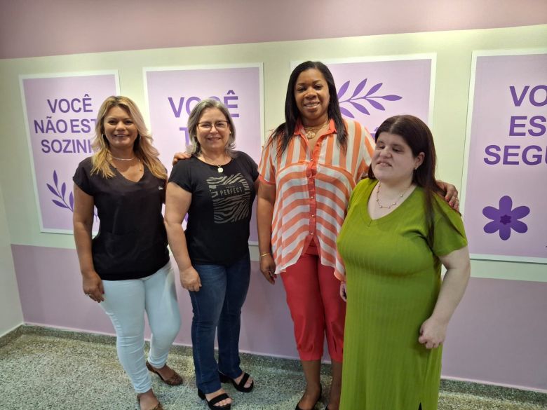 Ceam de Rio das Ostras faz visita técnica à Sala Lilás no Hospital Municipal