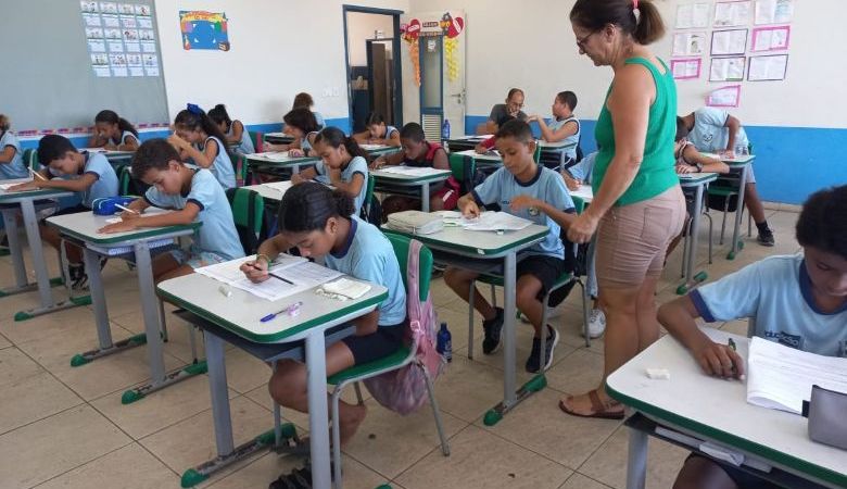 Educação de Rio das Ostras adere ao Pacto de Enfrentamento à Evasão Escolar