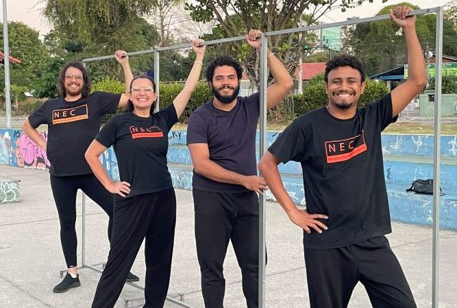 Tragicomédia “Foi Por Amor?” leva arte gratuita para o Centro de Rio das Ostras