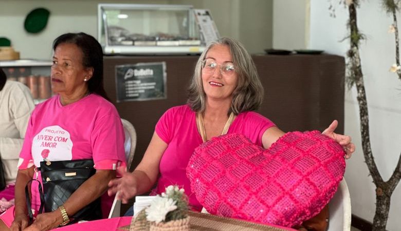 Mostra no Parque dos Pássaros, em Rio das Ostras, celebra força feminina no Outubro Rosa