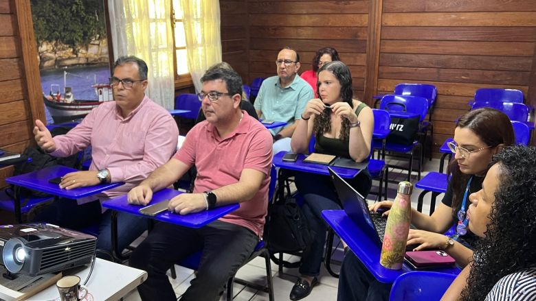 Rio das Ostras elabora Plano de Trabalho para implantar Projeto Pró-Catadores