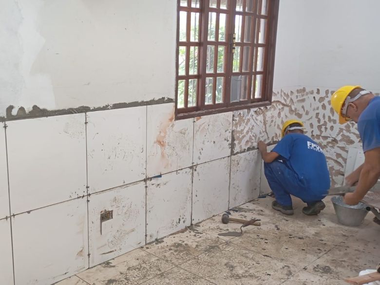 Rio das Ostras realiza manutenção nas escolas para retorno às aulas