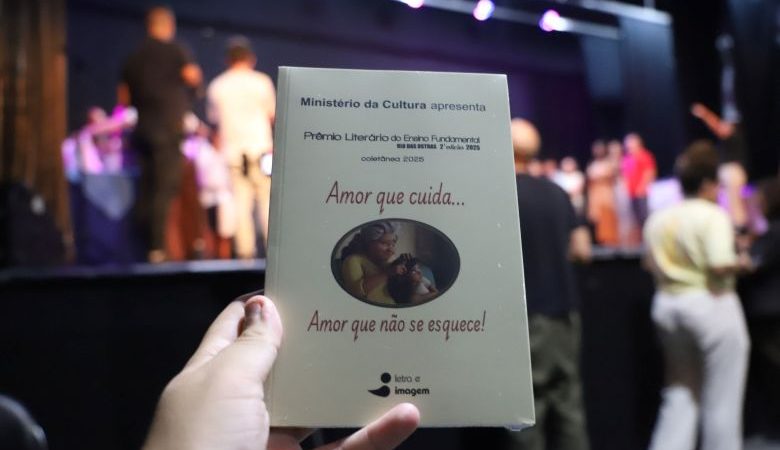 Inscrições abertas para o Prêmio Literário do Ensino Fundamental