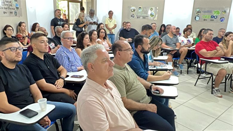 Rio das Ostras recebe AgeRio e oferece linhas de crédito para fortalecer economia local