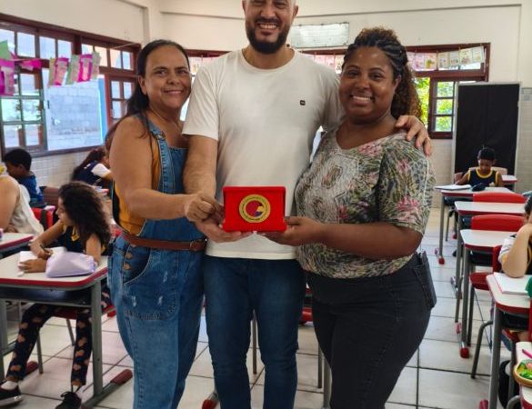 Rio das Ostras celebra Selo Ouro do Compromisso Nacional com a Alfabetização