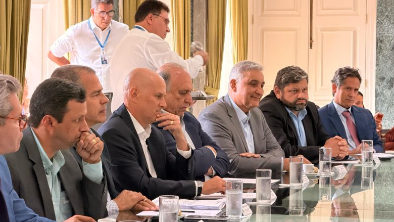 Em defesa dos royalties: Carlos Augusto Balthazar participa de reunião com governador em exercício