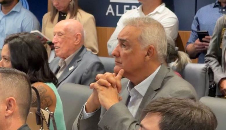Prefeito de Rio das Ostras participa de audiência pública de distribuição dos royalties