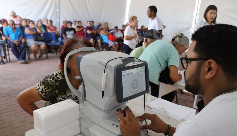 Carreta Oftalmológica em Rio das Ostras já supera os 2 mil atendimentos