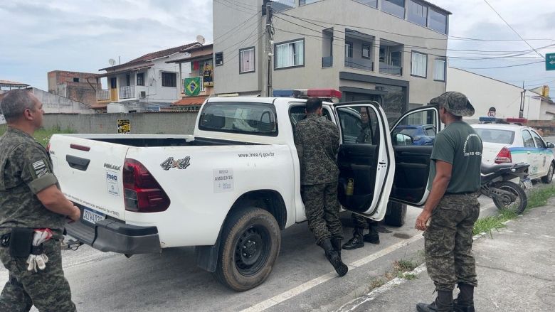 Guarda Ambiental apreende motosserra após poda irregular em Rio das Ostras
