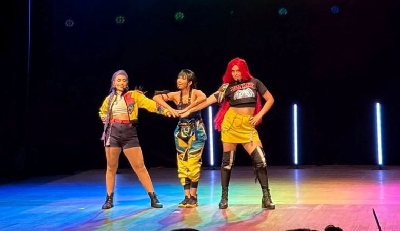 Teatro Municipal Joel Barcellos reabre as portas com “As Lendárias do K-Pop”