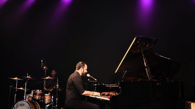 Teatro Municipal Joel Barcellos recebe Tributo a Guilherme Arantes