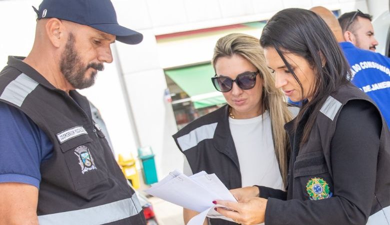 Procon de Rio das Ostras fiscaliza preço do GNV nos postos VALE ESTA