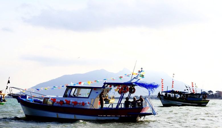 Festa de São Pedro acontece neste fim de semana na Boca da Barra