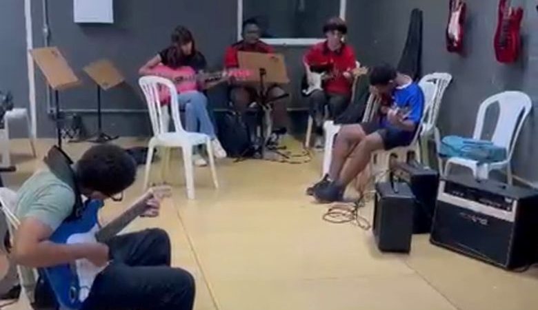 Centro de Formação Artística promove Onda em Movimento em Rio das Ostras