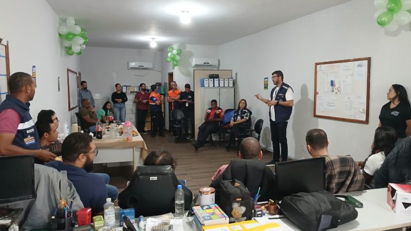 Vigilância em Saúde de Rio das Ostras marca presença no Maio Amarelo