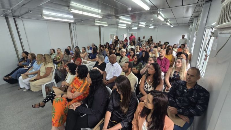 Rio das Ostras qualifica diretores de escola em liderança e gestão