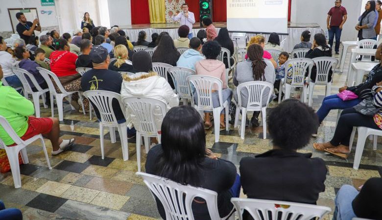 Centenas de famílias recebem Auxílio Emergencial em Rio das Ostras