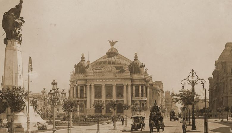 Exposição itinerante do Theatro Municipal do Rio de Janeiro chega a Rio das Ostras