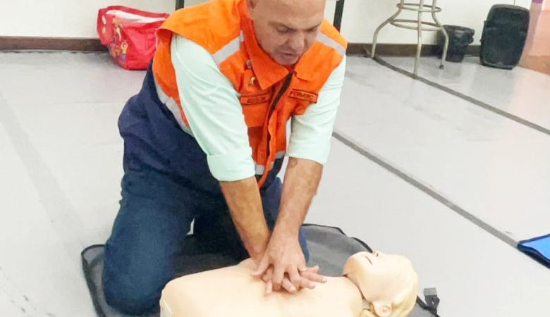 Defesa Civil e Bombeiros promovem Curso de Primeiros Socorros no Centro de Formação Artística de Rio das Ostras
