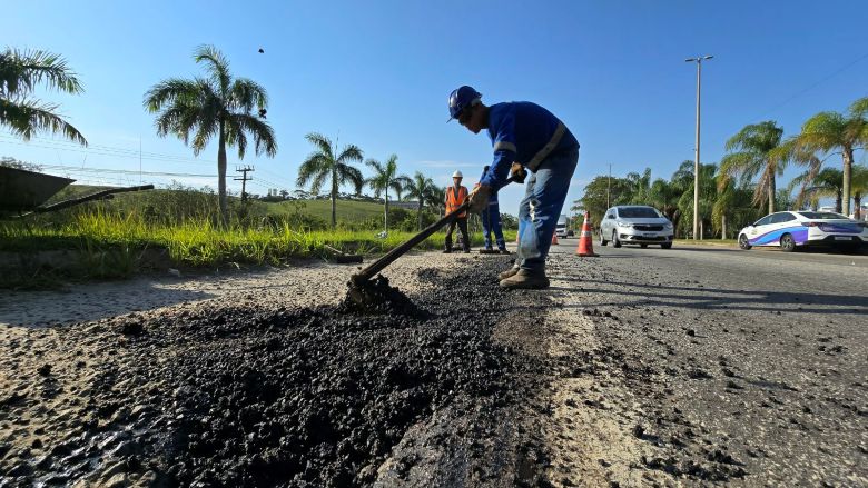 Serviços Públicos intensifica ações de manutenção em diferentes pontos de Rio das Ostras