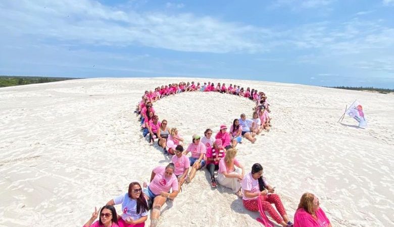 Biblioteca Viva adere à campanha Outubro Rosa em Rio das Ostras