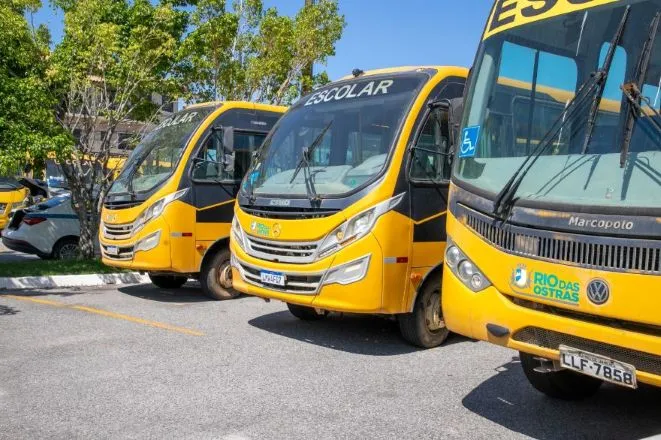 Rio das Ostras inicia renovação do Transporte Escolar Adaptado gratuito