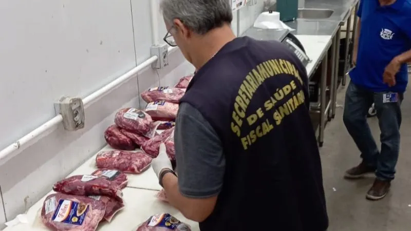 Vigilância Sanitária de Rio das Ostras faz nova apreensão de carne imprópria para consumo