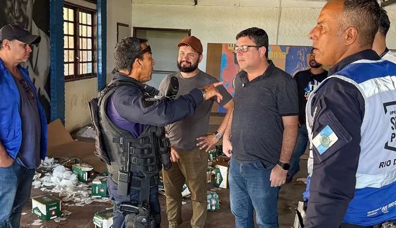 Rio das Ostras realiza choque de ordem na Área de Eventos de Costazul