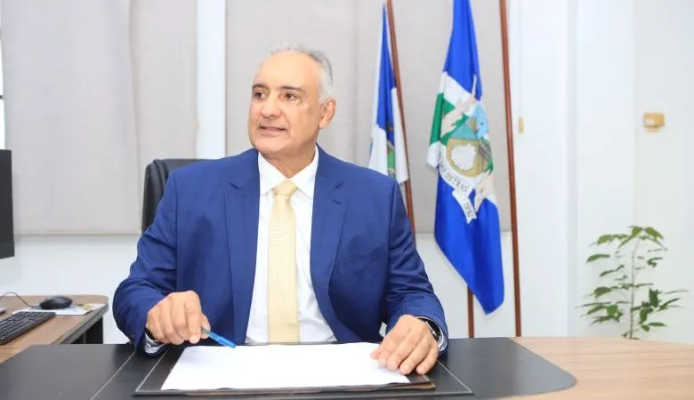 Prefeito Carlos Augusto anuncia investimentos para Rio das Ostras em 2026