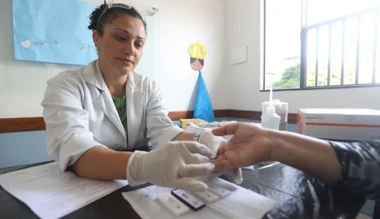 Rio das Ostras oferece testes rápidos em evento no Dia do Diagnóstico Precoce do HIV
