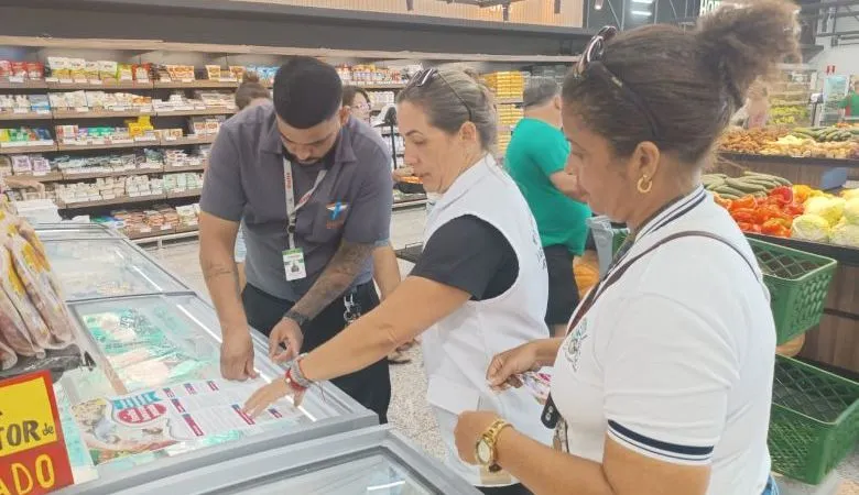 Vigilância em Saúde orienta comerciantes e consumidores sobre qualidade do pescado